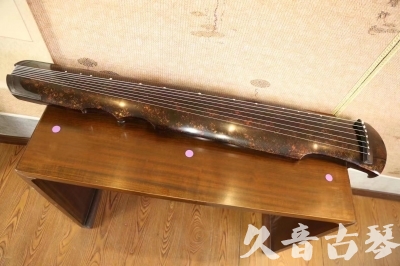 和田地区●久音古琴  ●臻品推荐20230720 [犀牛皮纹伏羲式]